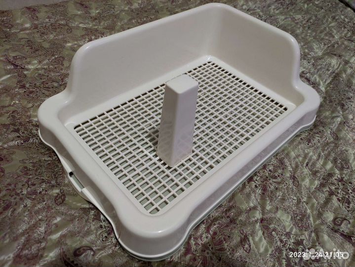 Лоток для собак со столбиком