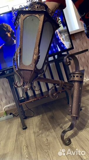 Фонарь уличный настенный