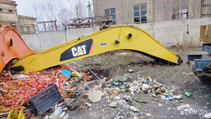 Стрела экскаватора Cat- 330DL
