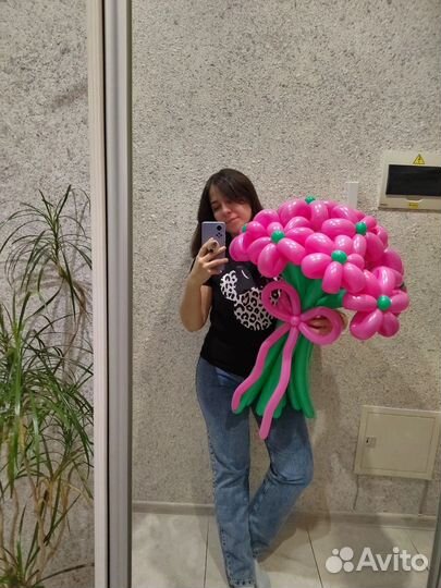 Букет цветов из воздушных шаров