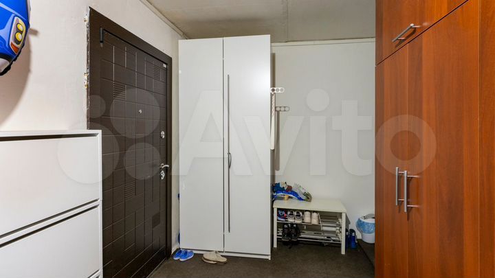 3-к. квартира, 74 м², 9/9 эт.