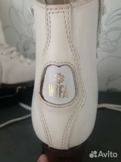 Коньки для фигурного катания