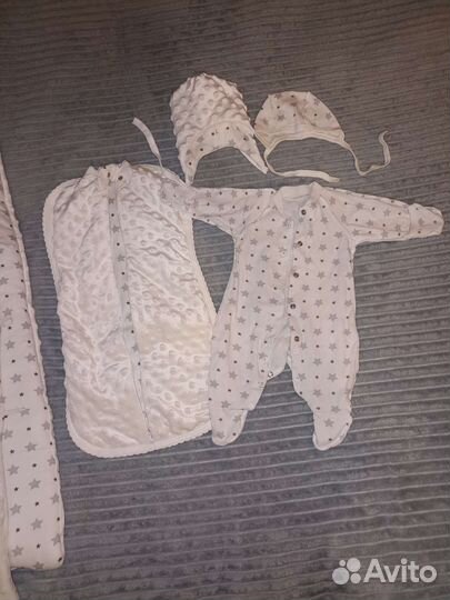 Комплект на выписку зима