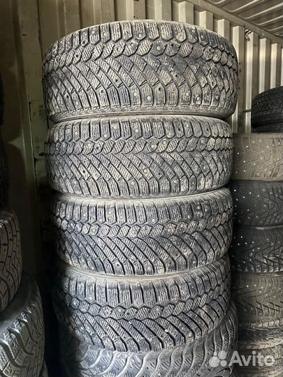 Continental ContiIceContact BD 215/65 R16