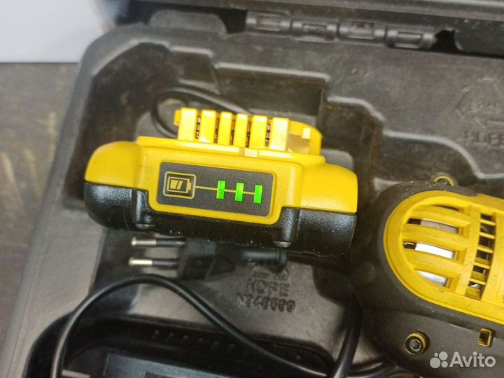 Шуруповерт dewalt dcd 771