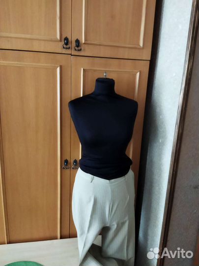 Брючный костюм женский 42 44