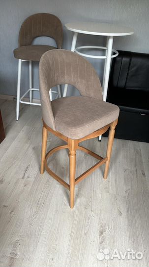 Барные, полубарные стулья под заказ