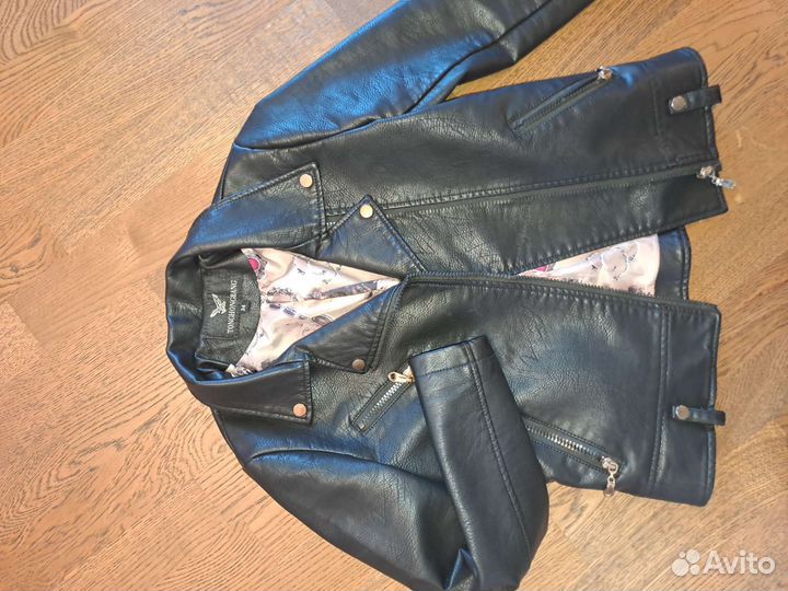 Куртка для девочки 140