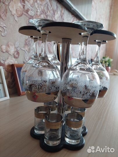 Набор бокалов