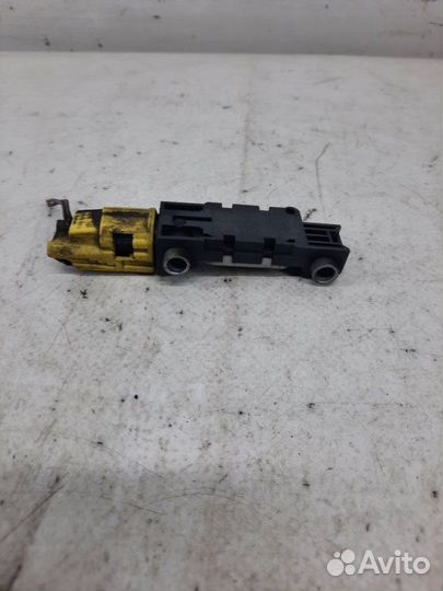 Датчик удара Audi A3 8P хэтчбэк 5 дв. 2.0 BKD 2006