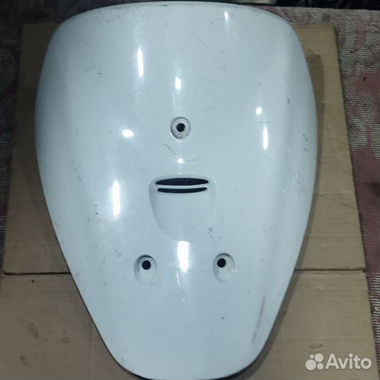 Пластик (клюв) Suzuki Let's 1