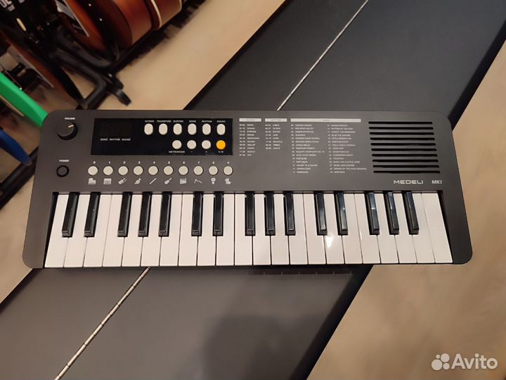 Синтезатор Medeli MK1-BK