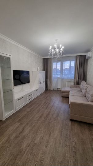3-к. квартира, 110 м², 2/12 эт.