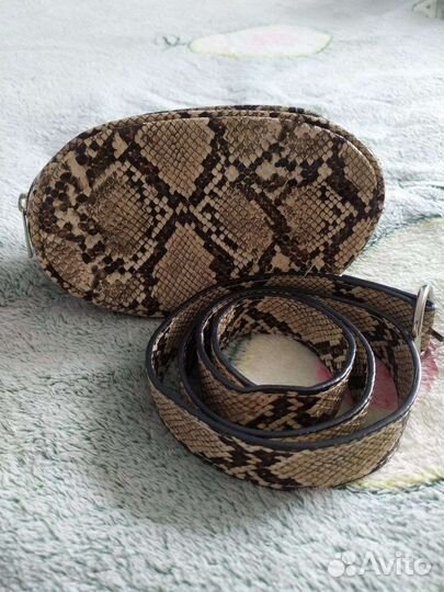 Сумка на пояс Stradivarius