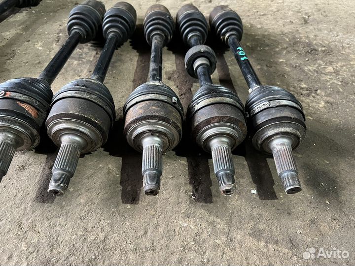 Honda civic 4d 1,8л привод левый под автомат