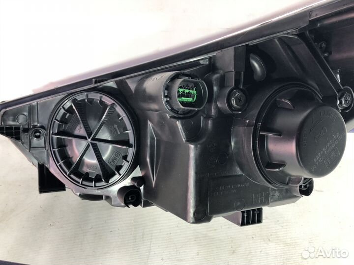 Фара Hyundai Creta (15) правая линза