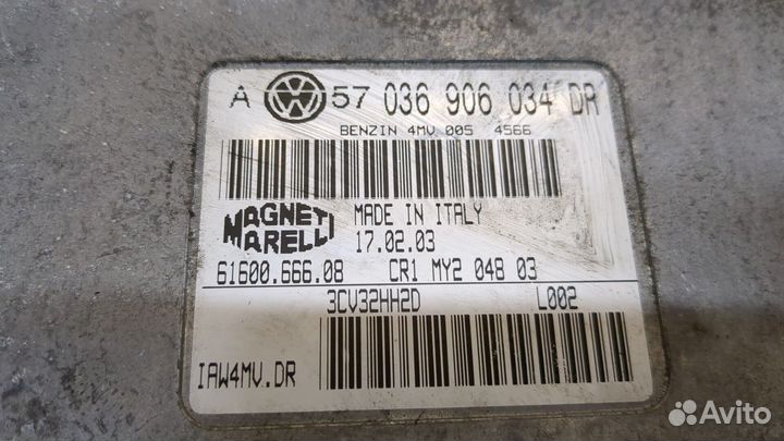 Блок управления двигателем Volkswagen Bora, 2003