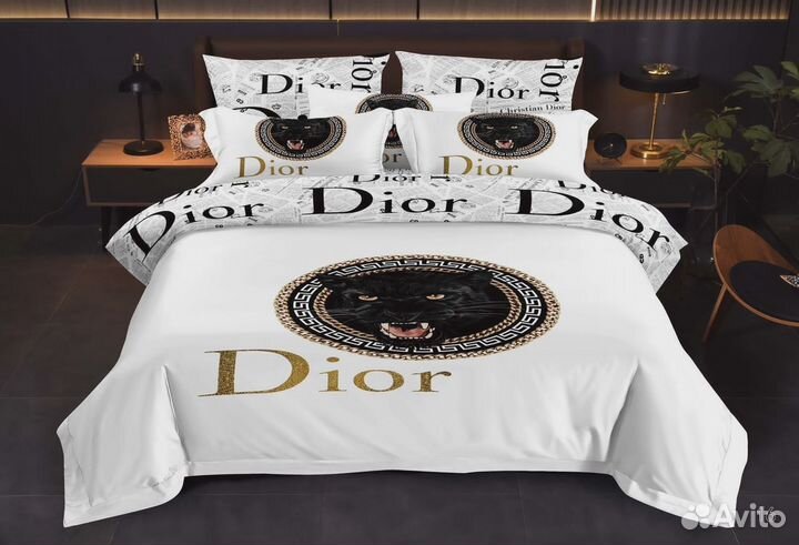 Постельное новое белье евро