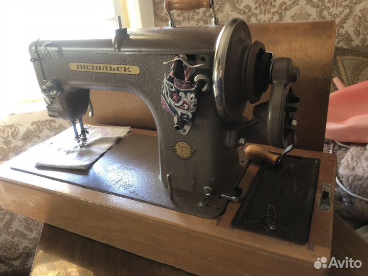 Швейная машина подольск ручная