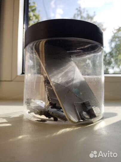 Запчасти iPhone 4