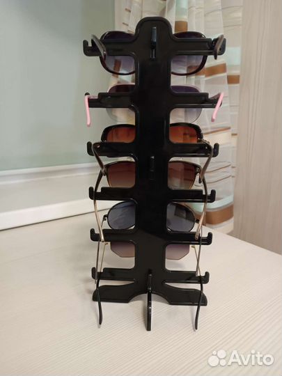 Стойка под очки