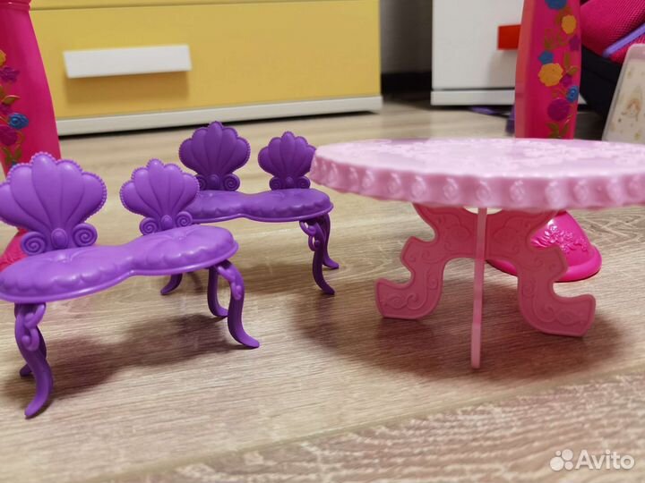 Энчантималс, Барби, Эви