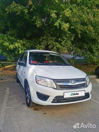 LADA Granta 1.6 МТ, 2015, 26 500 км