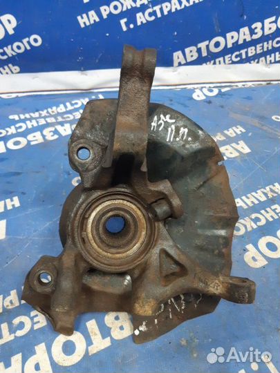 Передний правый поворотный кулак Kia Rio 2 седан