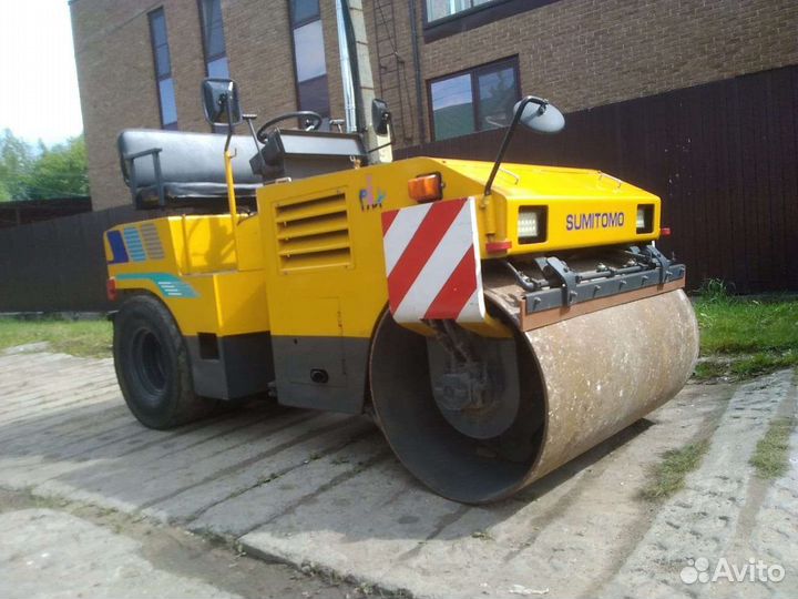 Дорожный каток Sumitomo HW30VW, 2015