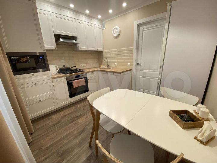 2-к. квартира, 53 м², 3/5 эт.