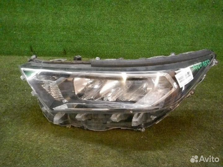 Фара левая Toyota RAV4