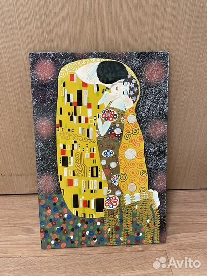 Картина Густав Климт «Поцелуй«