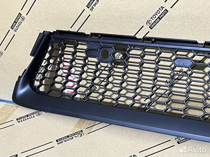 Решетка передняя Lexus Gx 460 2013-2019