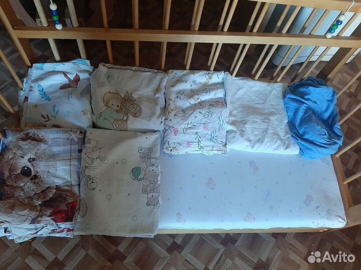 Детская кроватка