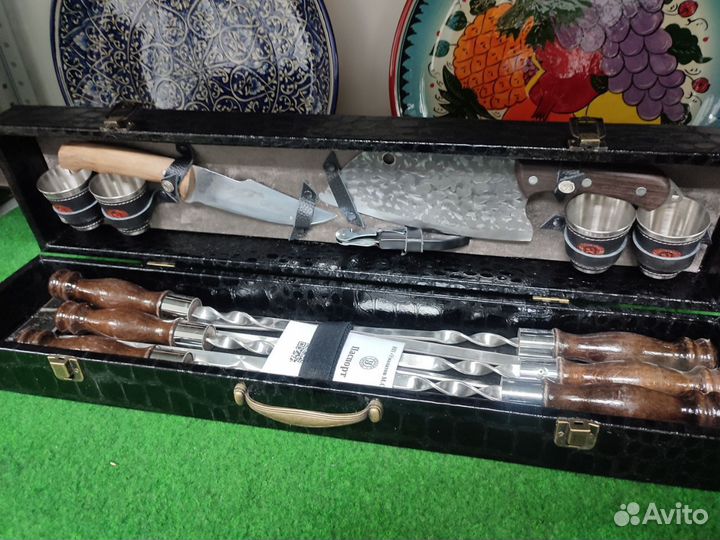 Шампура подарочные в кейсе