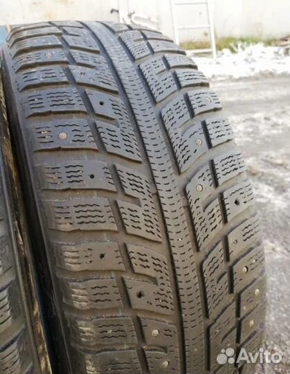 Kumho I'Zen KW22 195/60 R15 88T