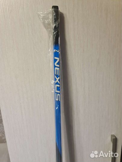 Продам клюшку bauer prostock