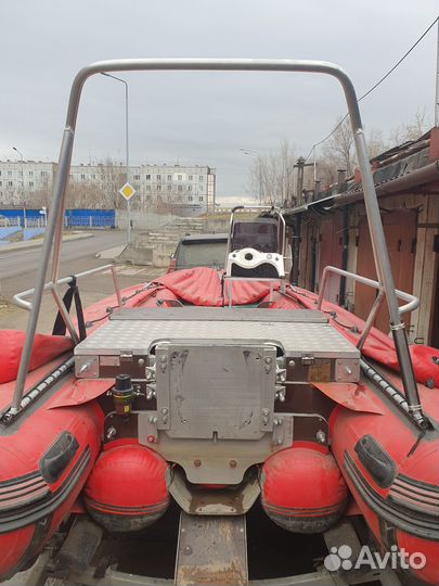 Фрегат 550 FML