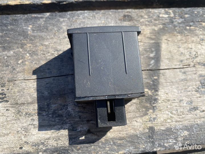 Кнопка регулировки освещения Lifan X60