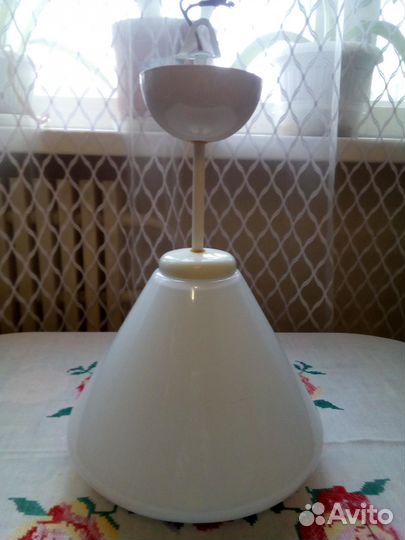 Светильник подвесной на кухню или в коридор