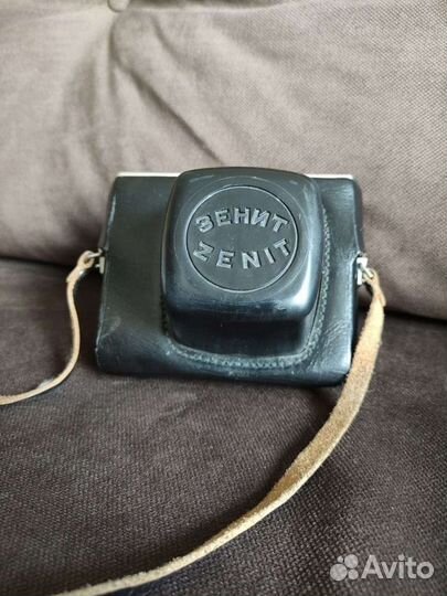 Плёночный фотоаппарат Зенит EM