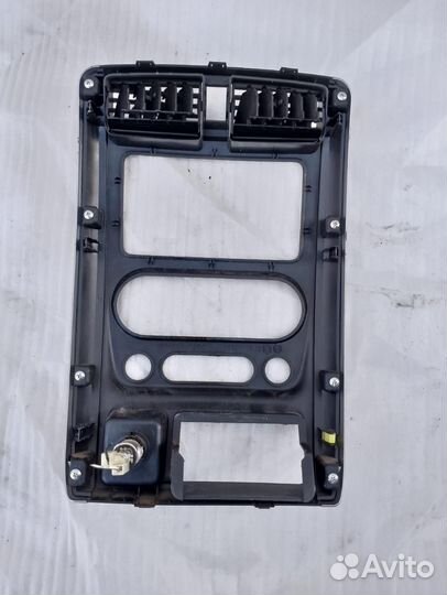 Накладка декоративная Suzuki Jimny