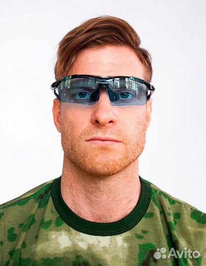 Тактические очки Oakley