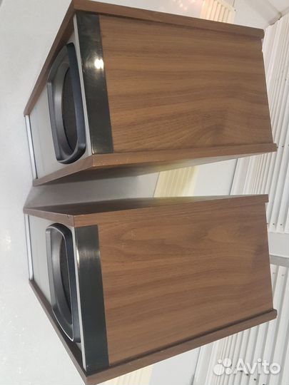 Акустические колонки Akai sw35 Jet Stream System