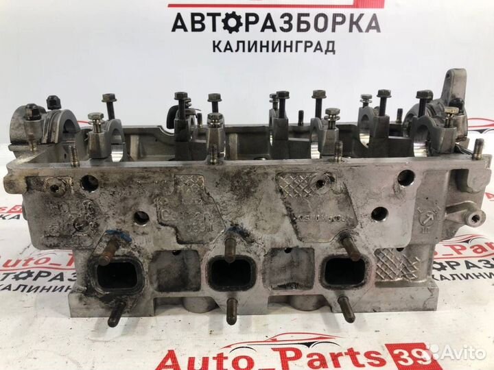 Головка блока цилиндров правая Audi A6 C5 2.5 TDI