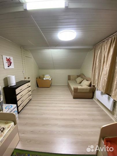 Покраска деревянного дома внутри