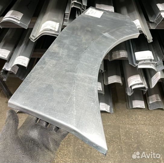 Арка левая Mazda CX-7 2006-2012