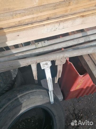 Запорная ручка морского контейнера