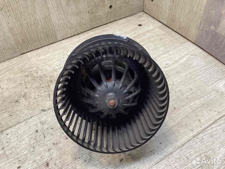 Моторчик печки Renault Sandero/Sandero Stepway