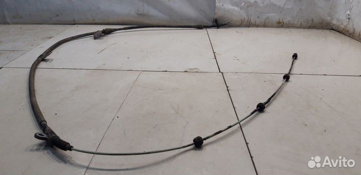 Трос стояночного тормоза (правый) (Nissan Murano)